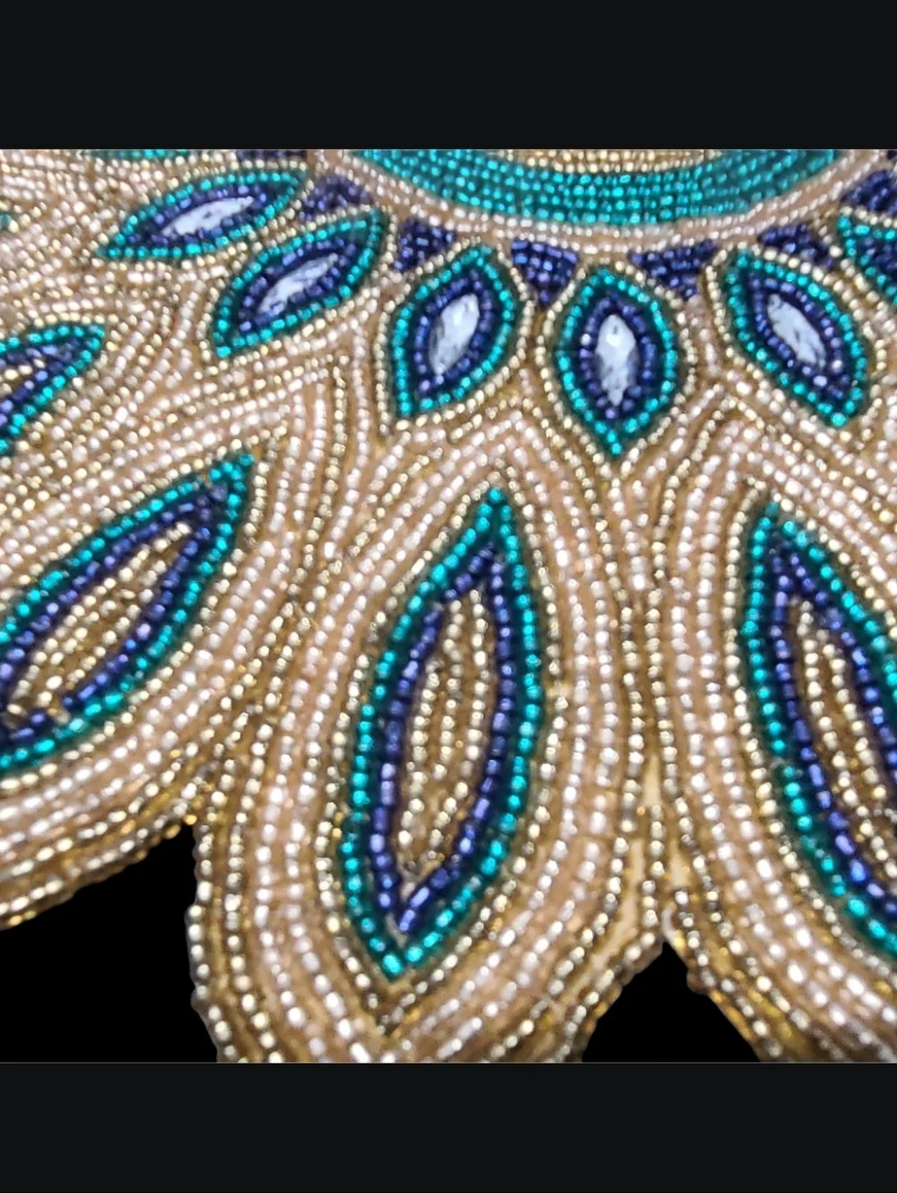 4pc Peacock Colored Jeweled Beaded Placemats Chargers Set 15